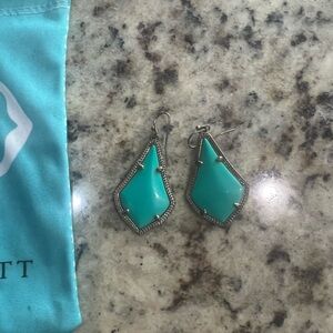 Kendra Scott earrings
